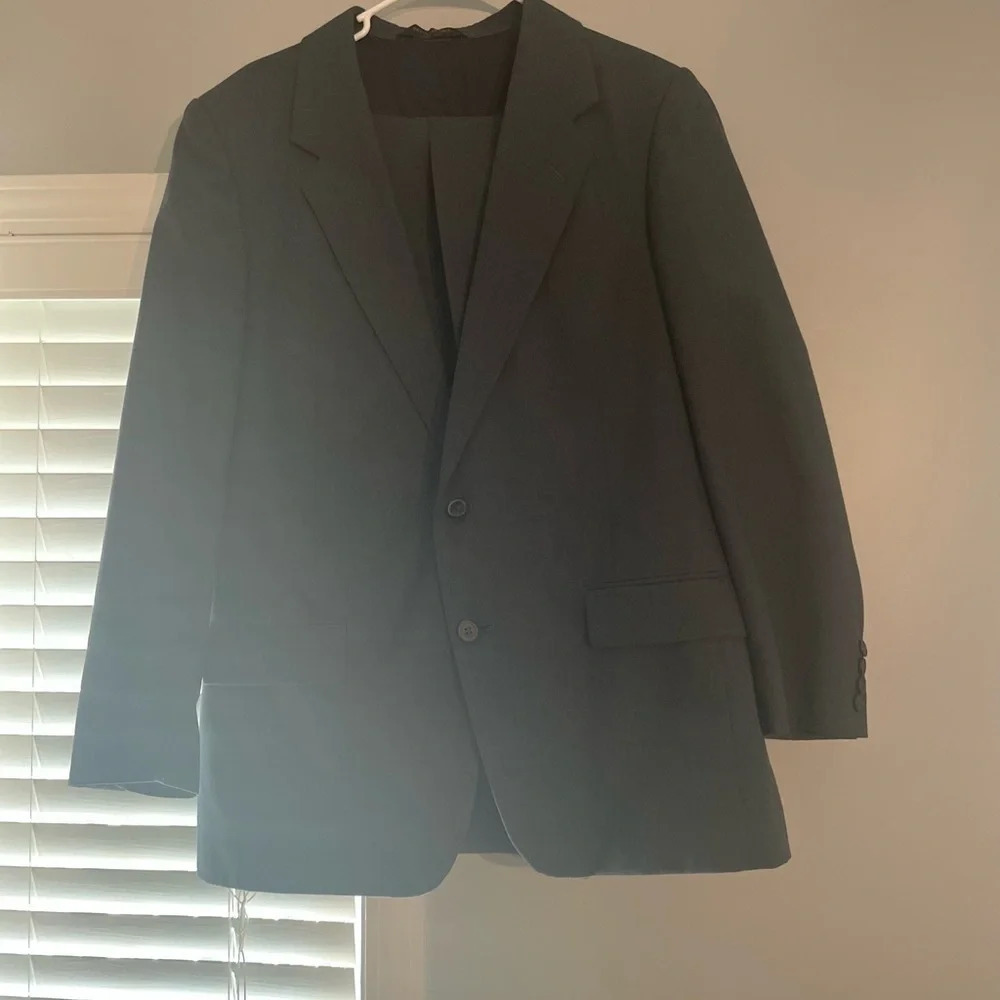 Vintage Men’s 42 Regular Suit Set with 38x38 Pants